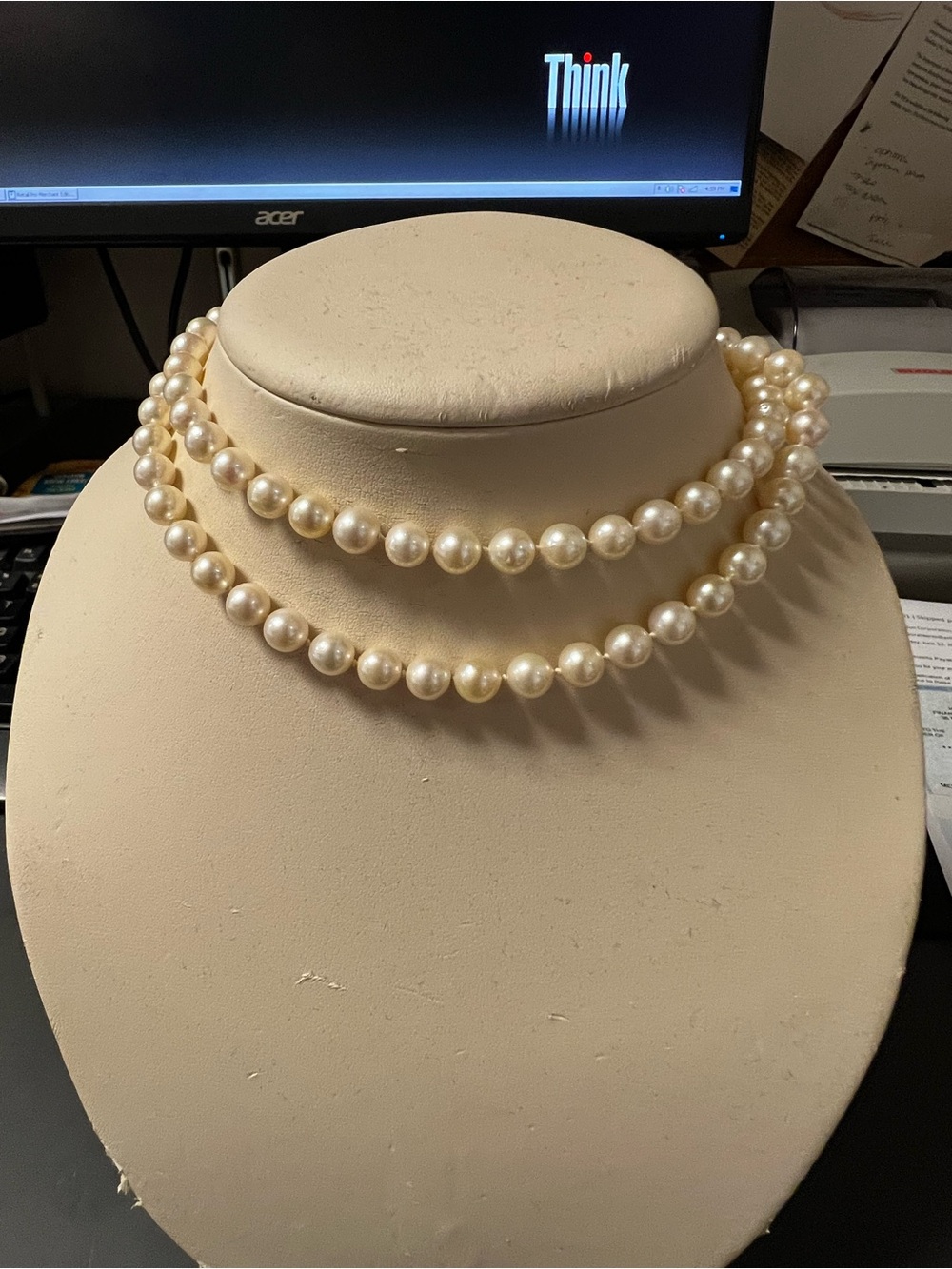 Classic Pearl Strand Necklace in Ivory with Gold Clasp - Women Jewelry - Picture 2 of 2
